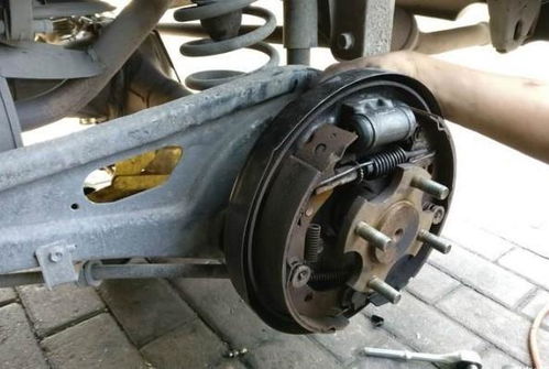保養(yǎng)汽車時(shí)只需要換機(jī)油？維修師傅 不換這4個(gè)零件，保養(yǎng)也沒用